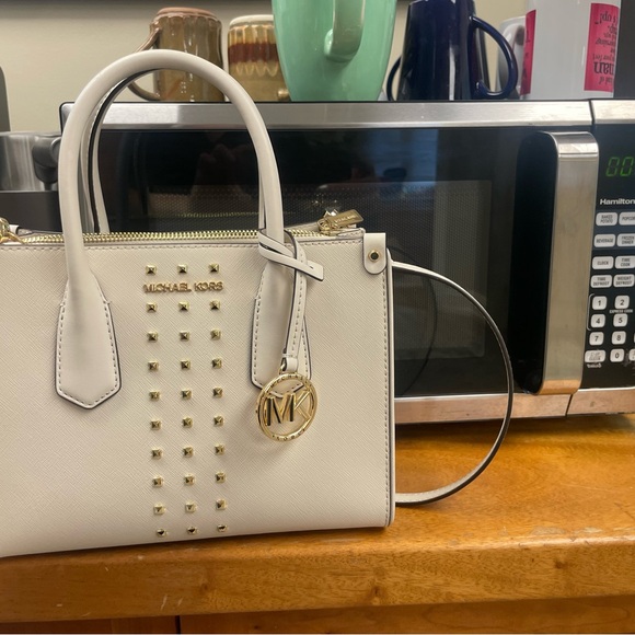 Michael Kors Small Crossbody Purse White and Gold Studded - Picture 5 of 5
